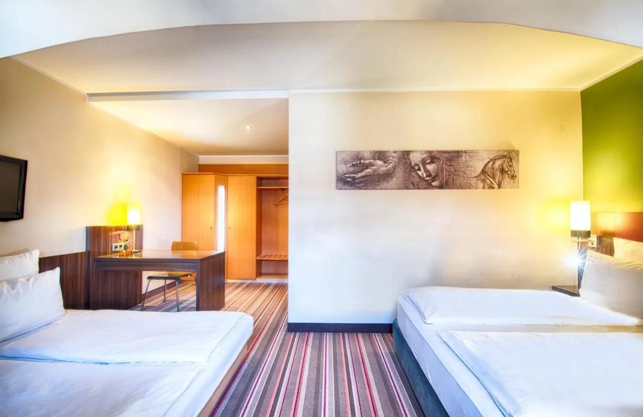 Leonardo Hotel & Residenz Muenchen