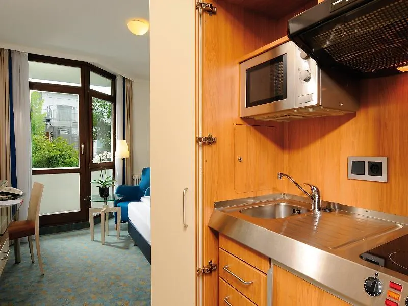 Leonardo Hotel & Residenz Muenchen 4*, Munich